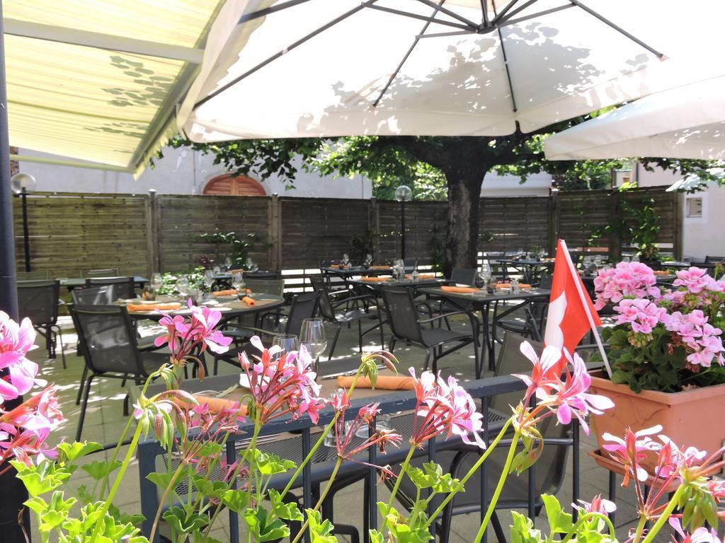 Auberge Communale De St-Legier เวอเวย์ ภายนอก รูปภาพ